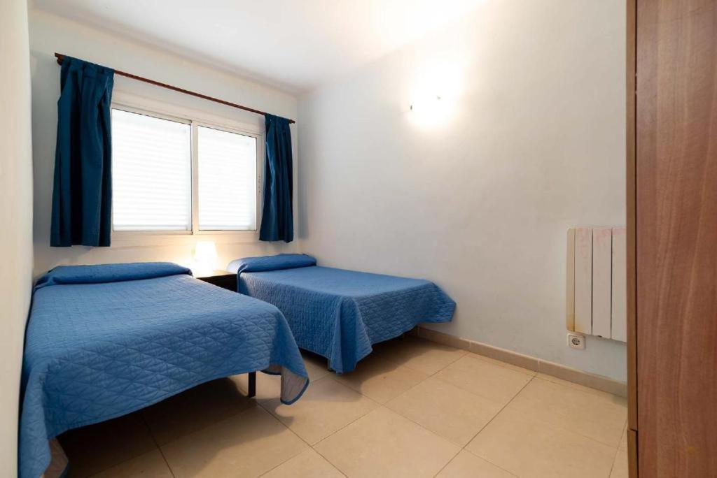 Apartamentos Denis Castelldefels Eksteriør billede